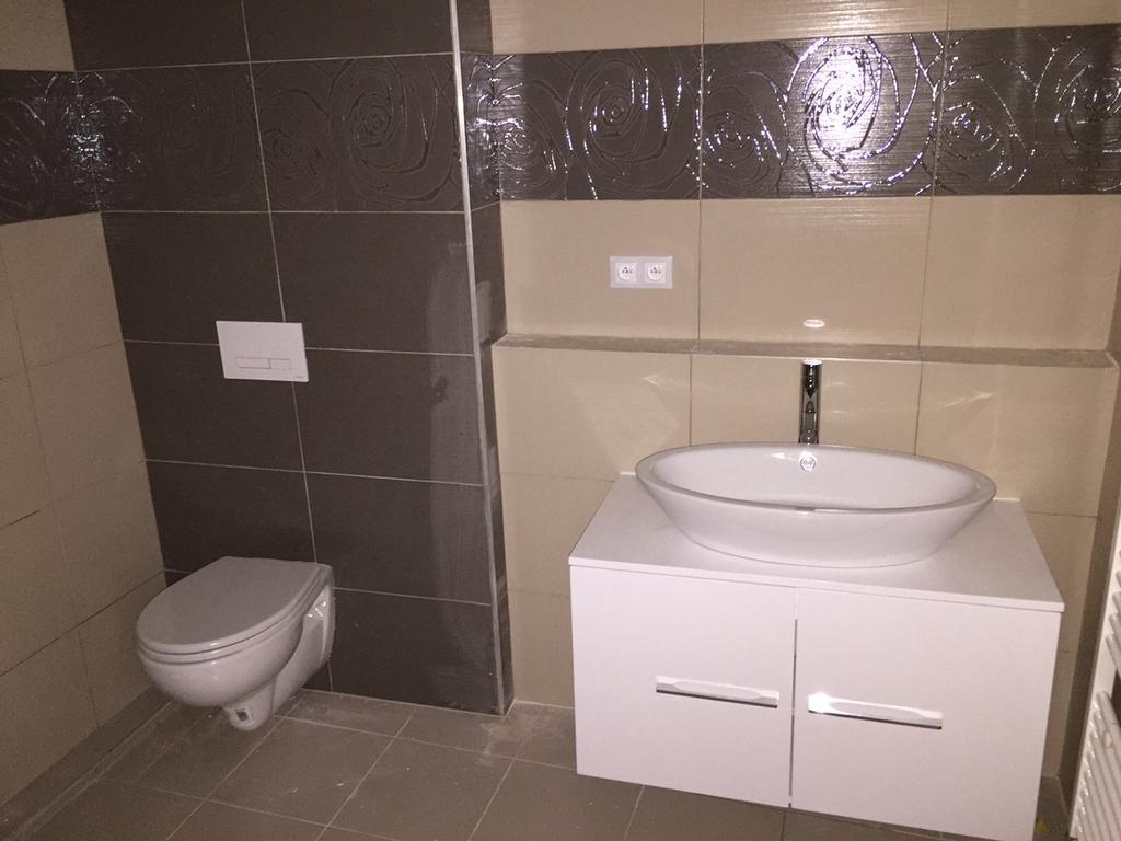 Garni Hotel Anne-Mary Piest'any Dış mekan fotoğraf