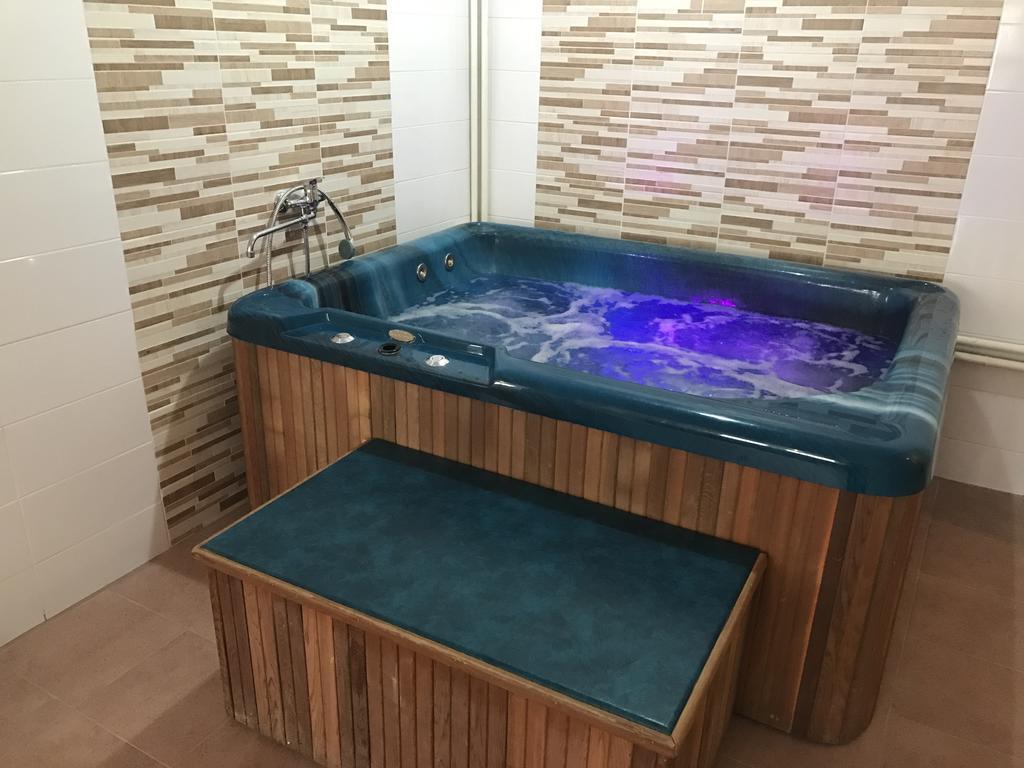 Garni Hotel Anne-Mary Piest'any Dış mekan fotoğraf