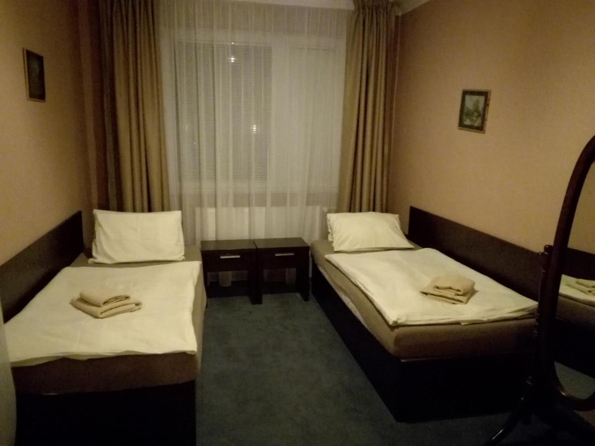Garni Hotel Anne-Mary Piest'any Dış mekan fotoğraf